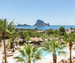 Petunia Ibiza, a Beaumier