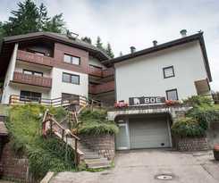  Apartments Bo&egrave;