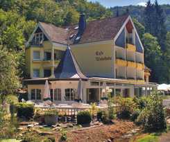  Hotel am Schwanenweiher