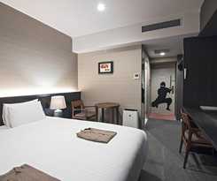 HOTEL NINJA BLACK