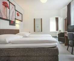 Union Hotel by TM