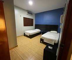 Hotel Alojamiento Tur&iacute;stico Tahuari