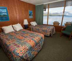 Hotel Village Inn At Apgar - Inside the Park