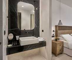 Ios Grand Pool Suites