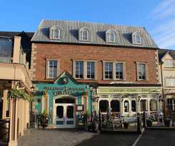 Hotel Carnegie Court