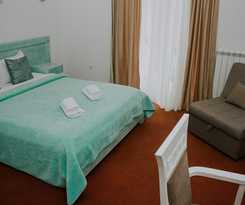 Hotel Serdar