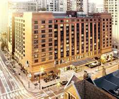 Hotel Embassy Suites by Hilton Chicago Downtown River North