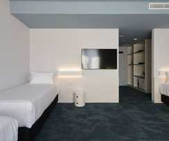 The Lodge, Blacktown - Sydney