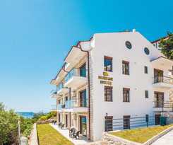  Golden Rose Suit Pension