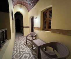 Elphardous Oasis Hotel