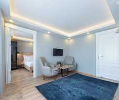 ART SUITES KARAKOY