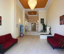  Family Hotel Marina Beach