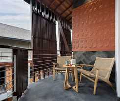 Mokko Suites Batubelig