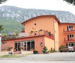 Hotel Pensiune Safrane
