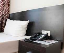 Hotel Aariana