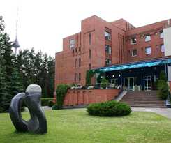 Hotel Karolina Park and Conference Center