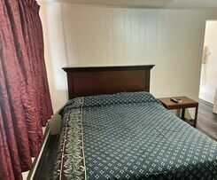 Hotel Best In Town Motel