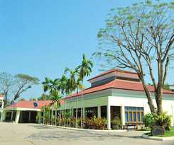 Hotel One Myanmar Resort Pathein