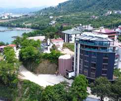 Pentahor Hotel