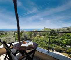 Hotel Alkifron Kala Nera