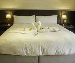 Hotel Avellaneda Aparts and Suites