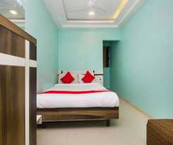 Hotel OYO 22918 Sadanand Mourya Lodging And Boarding