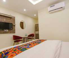 Fabhotel Meridian Inn