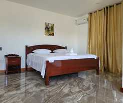 Hotel Day and Night