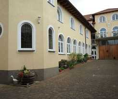 Hotel Schlosshof