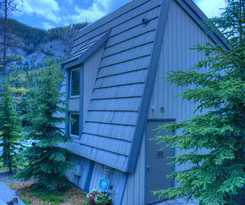 Hotel Tunnel Mountain Resort