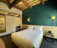 Passpartout Boutique Palace