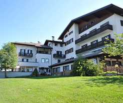 Hotel Enrosadira