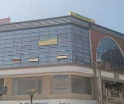 The Grand Aryakul