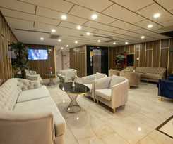  Les Lion Luxury Spa