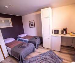 Hotel Arctic Guesthouse and Igloos