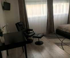  Hotel Mervil Airport