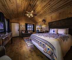 Hotel Desert Rose Resort and Cabins