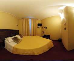 Hotel Damian