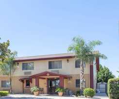 Hotel Super 8 by Wyndham Selma/Fresno Area