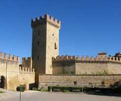  Castello di Vigoleno