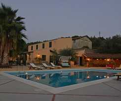  Villa Le Sorbe 12 in Caronia