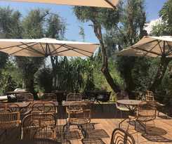 AVOCADO Hôtel Restaurant Bar