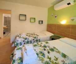 Sea view and ground floor Apartments le Dune