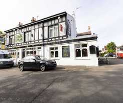 OYO Old Oak Tree Inn