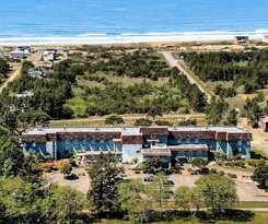 Hotel Chateau Westport Resort