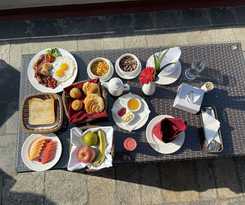 Hotel Mirabel Resort