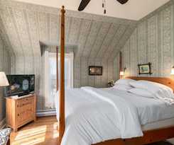 Hotel Thorp House Inn and Cottages