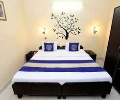 OYO 3004 Star City
