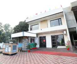 Hotel OYO 10070 Satkar Regency