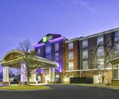 Holiday Inn Express and Suites Kansas City - Grandview, an IHG